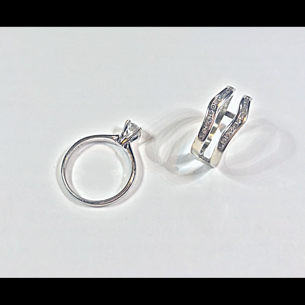 14kt white gold solitaire & Enhancer ring set